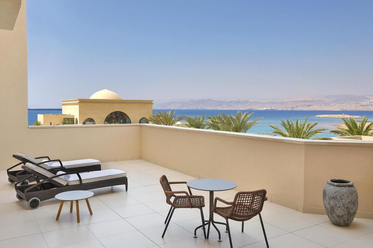 Al Manara, A Luxury Collection Hotel, Áqaba Exterior foto View of the Dead Sea from the hotel