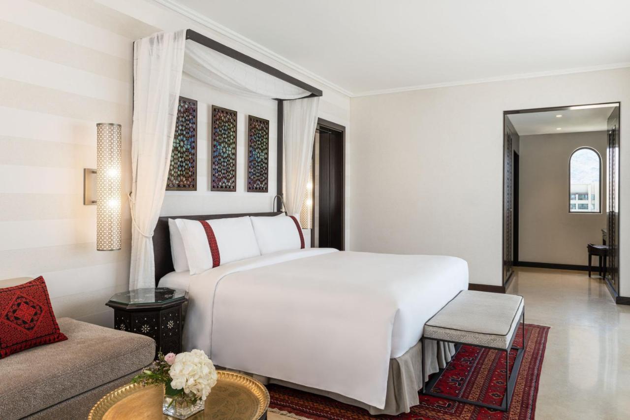 Al Manara, A Luxury Collection Hotel, Áqaba Exterior foto A bedroom at the hotel